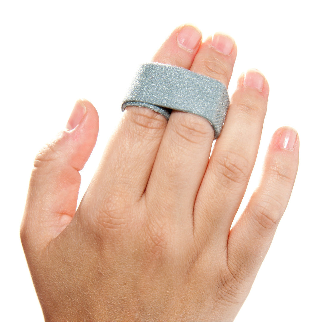 Hand wearing a 3pp Buddy Loop Finger Splint, wrapped around the index and middle fingers against a white background.
