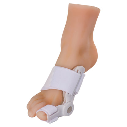 A foot model displays the Silipos Day and Night Gel Bunion Splint, featuring adjustable straps and a hinge for toe alignment.