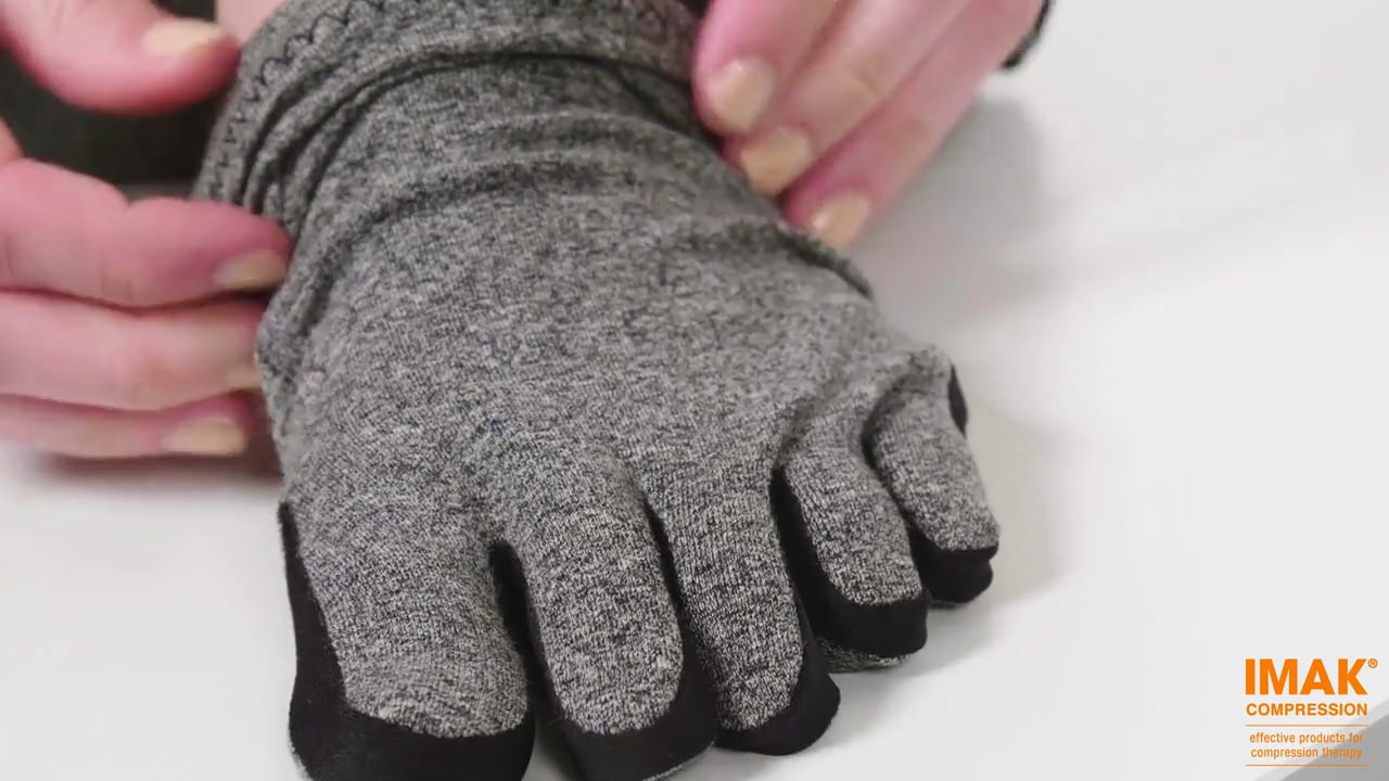 IMAK® Arthritis Socks Video